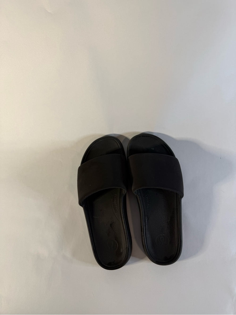 lululemon Black Restfeel Slide Sandals Women’s Size 7